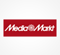Rotes Rechteck mit weißem Text Media Markt und stilisiertem, weißen Spirallogo auf grauem Hintergrund.