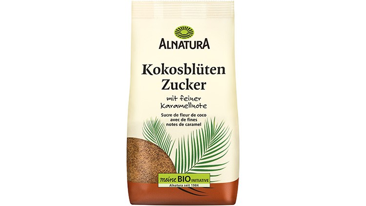 Verpackung von Alnatura Kokosblütenzucker mit Text „mit feiner Karamellnote“, „meine BIO Initiative“ und grünem Palmwedel.