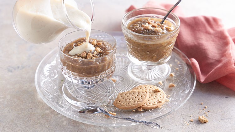 Rhabarberkompott mit Vanillesauce - Globus ☀ Supermarkt ⇒ Vielfalt ... Rhabarberkompott mit Vanillesauce - Globus ☀ Supermarkt ⇒ Vielfalt ...