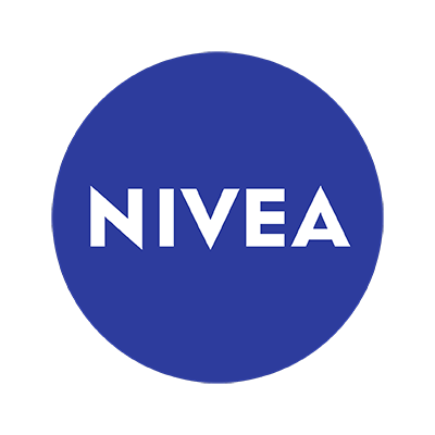 Weißer NIVEA-Schriftzug in Großbuchstaben auf runder Fläche mit dunkelblauem Hintergrund.