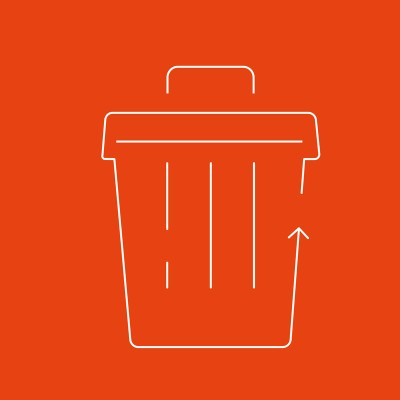 Weiße, einfache Linienzeichnung eines Mülleimers mit Pfeil nach oben auf orangem Hintergrund.