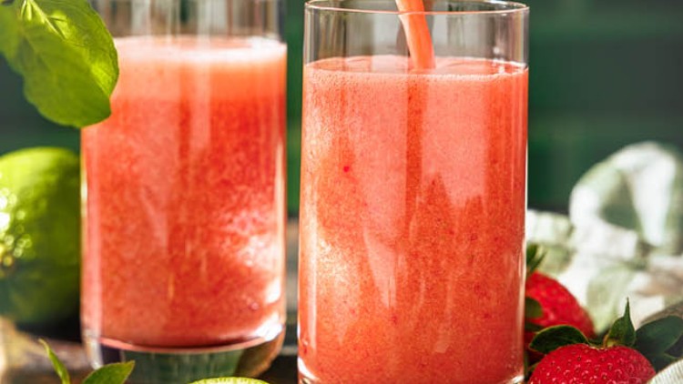 Alkoholfreier Erdbeer-Margarita-Mocktail - Globus ☀ Supermarkt ⇒ ...