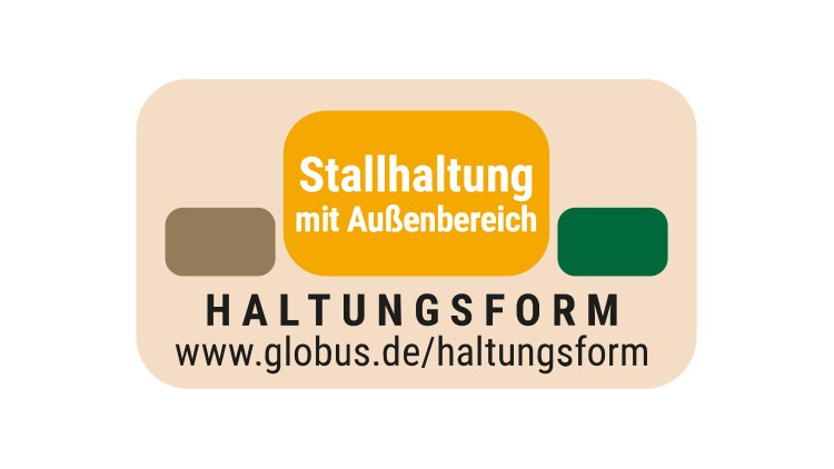Etikett mit der Aufschrift „Stallhaltung mit Außenbereich“, Link www.globus.de/haltungsform und farbigen Symbolen.