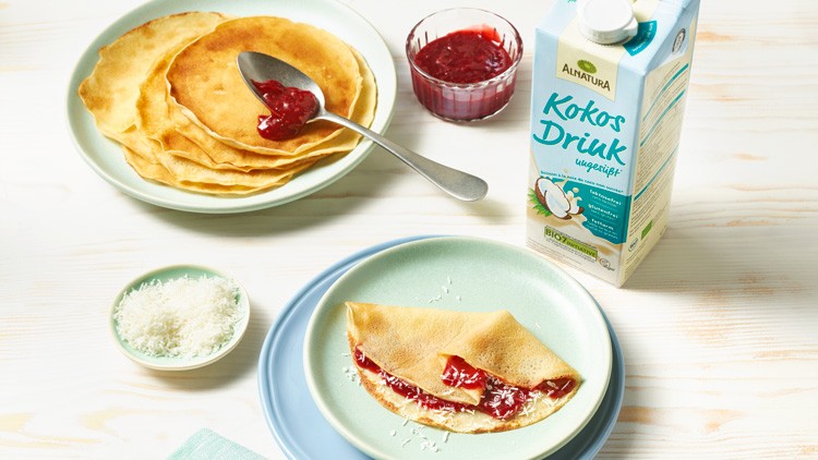 Vegane Pfannkuchen mit Himbeer-Kokos-Füllung - Globus ☀ Supermarkt ⇒ ...