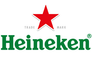 Weißer Hintergrund mit grünem Heineken-Schriftzug, rotem Stern darüber und kleinem Text „TRADE MARK“ in Grau.