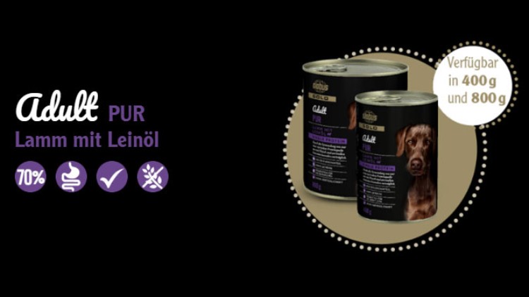 Zwei Dosen „Adult PUR Lamm mit Leinöl“ von GLOBUS GOLD, daneben Text „Verfügbar in 400 g und 800 g“ und Piktogramme.