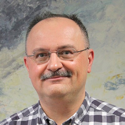 DR. MED. HAGEN REICHERT 