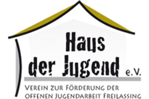 Das Logo zeigt ein stilisiertes Haus mit gelbem Dach und den Text „Haus der Jugend e.V., Verein zur Förderung der offenen Jugendarbeit Freilassing“.