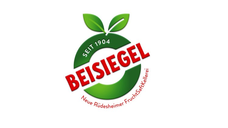 Ein grünes Logo mit einem Blatt, rotem Schriftzug „BEISIEGEL“ und Text „SEIT 1904, Neue Rüdesheimer Fruchtsaftkellerei“.