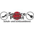 Logo mit rotem Kreis, Schrift „Service Punkt Schuh- und Schlüsseldienst“, links Symbol eines Schuhs, rechts Symbol eines Schlüssels.