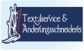 Weißer Text „Textilservice & Änderungsschneiderei“ neben einem blauen Steuerrad und einer roten Nadel auf blauem Hintergrund.