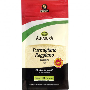 Bio-Parmigiano Reggiano, frisch gerieben